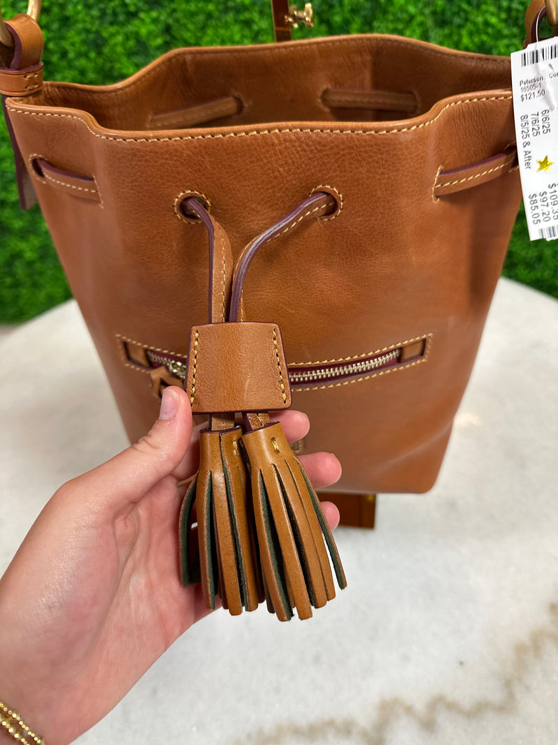 Dooney & Bourke Hand Bag