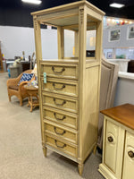 Mittman Dresser