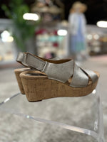 Clarks Size 10 Wedge