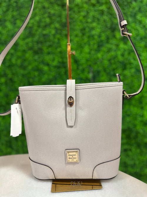 Dooney & Bourke Hand Bag