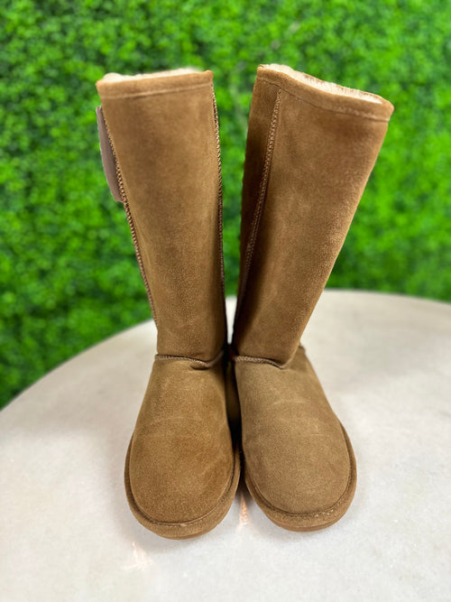 Bearpaw Size 10 Boots