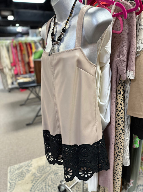 Anthropologie Size 6 Dress