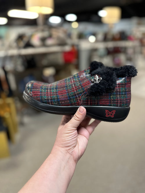 Allegria Size 38 Booties