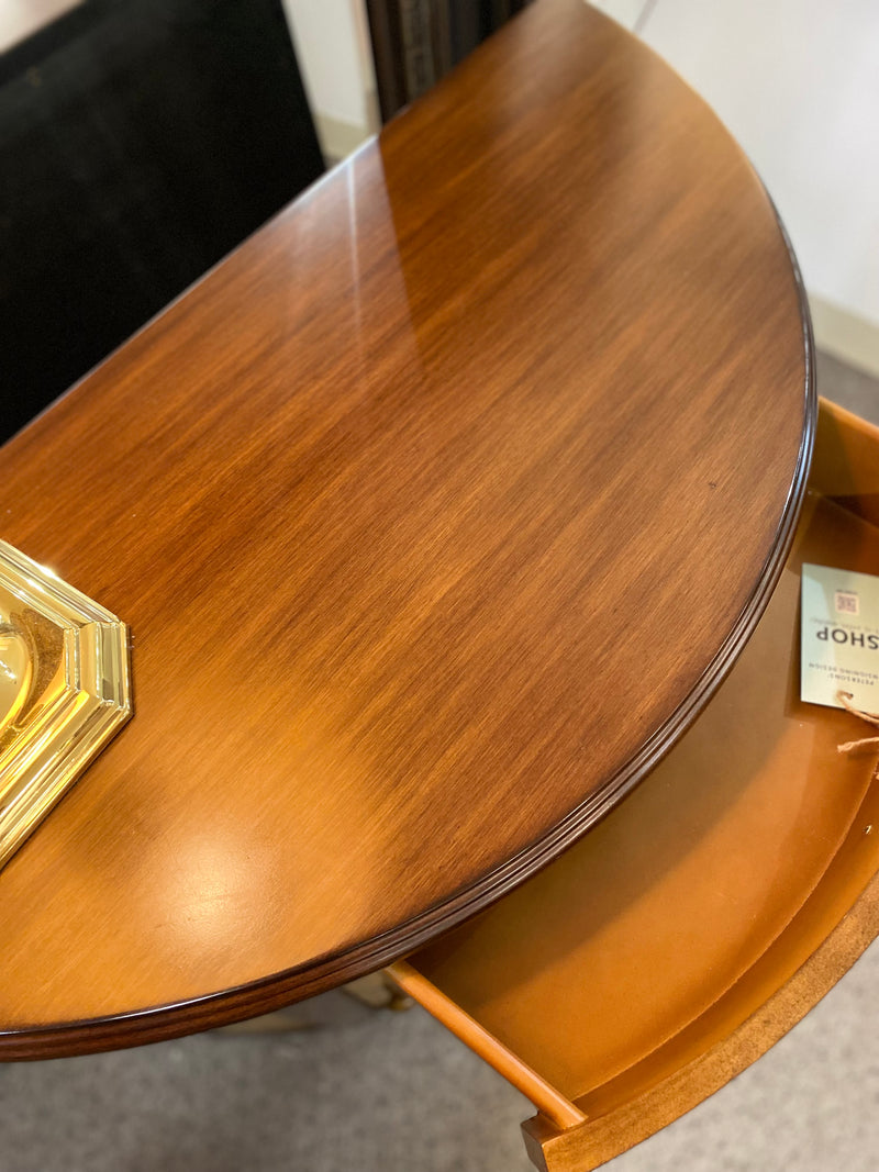 Crescent Entry Table