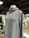 Pure Size M/L Sweater
