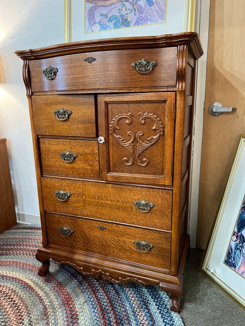 Lexington Dresser