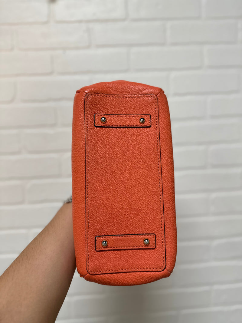 Dooney & Bourke Hand Bag