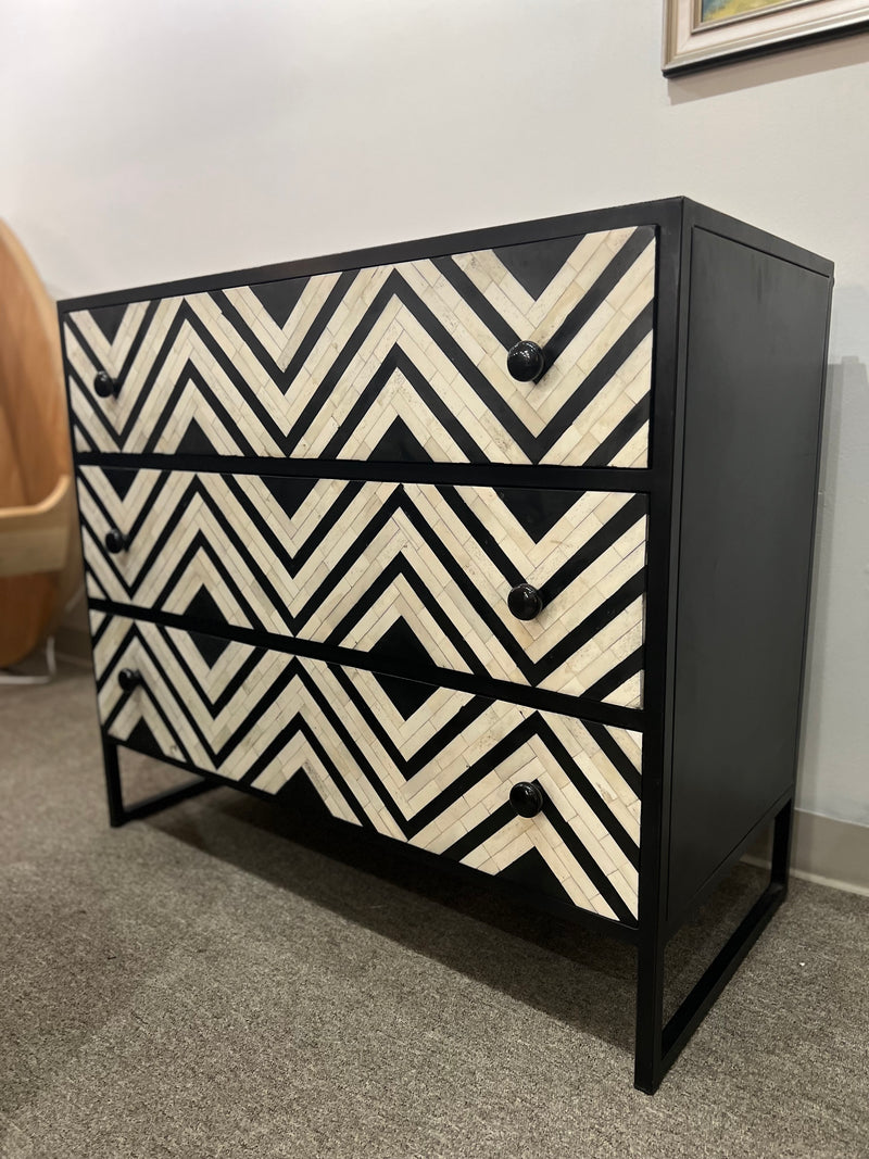 Dovetail Furniture Chest