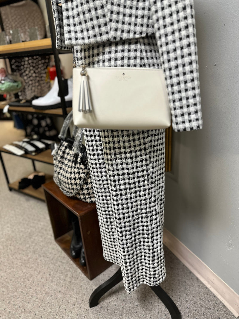 Frank Lyman Size 2 2 PC Top & Pants