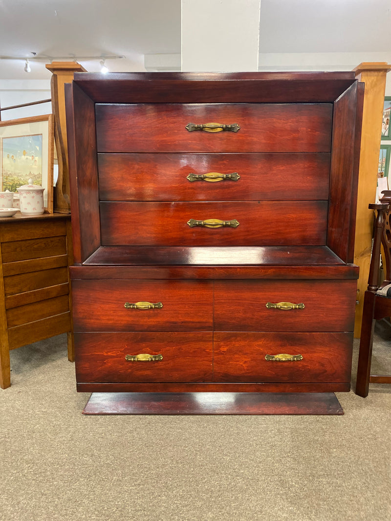 American of Martinsville Dresser