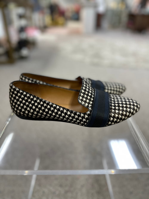 Veronica Beard Size 38.5 Flat