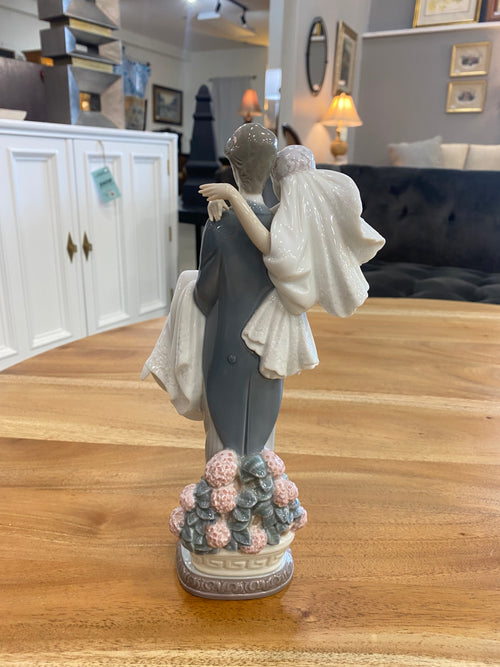Lladro Figurine
