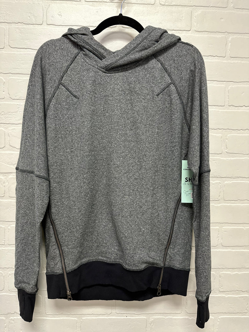 Lululemon Size 4 Top