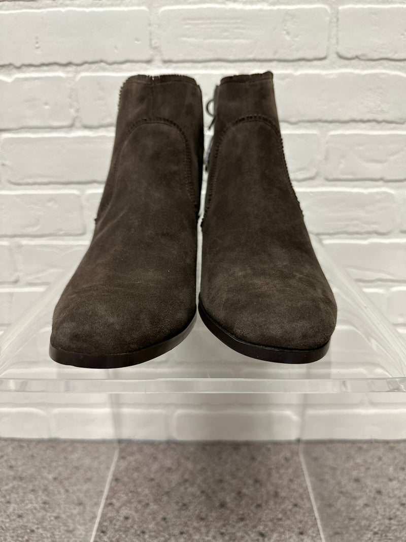 Vaneli Size 11 Booties